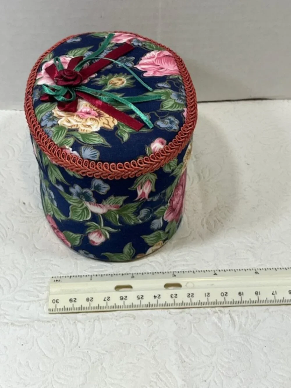 VTG Oval 2-Piece Floral Padded Fabric-Covered Storage Trinket Sewing JewelryBox